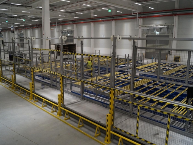 Design and manufacture of logistics storage, racks and steel structures